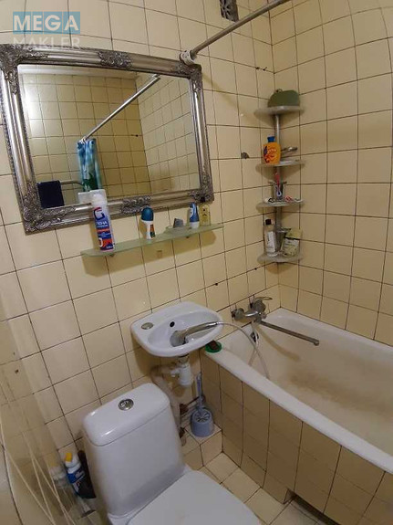 Оренда 1 кімнатної квартири, <a class="location-link" href="/kiev/" title="Недвижимость Київ">Київ</a>, <a class="location-link" href="/kiev/pecherskij/" title="Недвижимость Печерський район">Печерський р-н</a>, Дружбы Народов бульв., 8 (изображение 18)