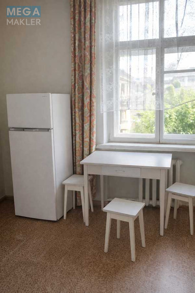 Продаж 2 кімнатної квартири (58,2/32/9,7), 2 пов. 6 пов. будинку, <a class="location-link" href="/kiev/" title="Недвижимость Київ">Київ</a>, <a class="location-link" href="/kiev/shevchenkovskij/" title="Недвижимость Шевченківський район">Шевченківський р-н</a>, Пушкінська вул., 1-3/5 (изображение 4)