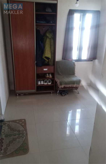 Продаж дома, 2&nbsp;поверху, 225&nbsp;кв.м, 8&nbsp;кімнат, ділянка 12&nbsp;соток, <a class="location-link" href="/borodyanka/" title="Недвижимость Бородянка">Бородянка</a>, вулиця Індрусіальна (изображение 2)