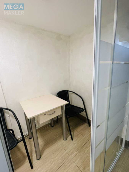 Оренда комерційної нерухомості, 10 кв.м, <a class="location-link" href="/kiev/" title="Недвижимость Київ">Київ</a>, <a class="location-link" href="/kiev/dneprovskij/" title="Недвижимость Дніпровський район">Дніпровський р-н</a>, Раїси Окіпної вул., 8 (изображение 3)