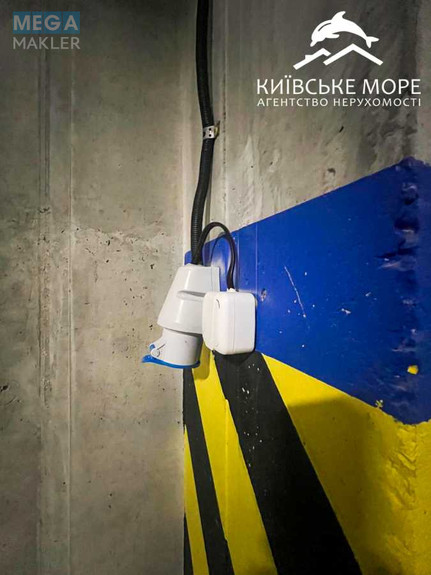 Оренда комерційної нерухомості, 15 кв.м, <a class="location-link" href="/kiev/" title="Недвижимость Київ">Київ</a>, <a class="location-link" href="/kiev/dneprovskij/" title="Недвижимость Дніпровський район">Дніпровський р-н</a>, Воскресенська вул., 2А (изображение 5)