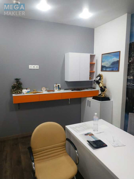 Оренда комерційної нерухомості, 54 кв.м, под офис, <a class="location-link" href="/kiev/" title="Недвижимость Київ">Київ</a>, <a class="location-link" href="/kiev/pecherskij/" title="Недвижимость Печерський район">Печерський р-н</a>, Мечникова ул., 10/2 (изображение 18)