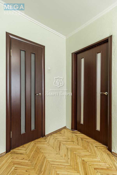 Продаж 2 кімнатної квартири (44,8/27/6), 1 пов. 5 пов. будинку, <a class="location-link" href="/kiev/" title="Недвижимость Київ">Київ</a>, <a class="location-link" href="/kiev/shevchenkovskij/" title="Недвижимость Шевченківський район">Шевченківський р-н</a>, Олени Теліги вул., 37в (изображение 7)