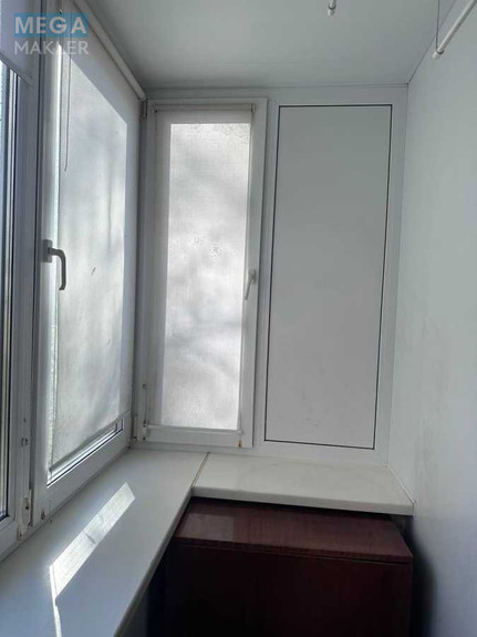 Продаж 1 кімнатної квартири (24/10,3/5), 1 пов. 9 пов. будинку, <a class="location-link" href="/kiev/" title="Недвижимость Київ">Київ</a>, <a class="location-link" href="/kiev/svyatoshinskij/" title="Недвижимость Святошинський район">Святошинський р-н</a>, Леся Курбаса просп. (изображение 16)