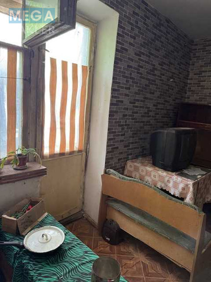 Продаж 8 кімнатної квартири (150/?/?), 3 пов. 9 пов. будинку, <a class="location-link" href="/odessa/" title="Недвижимость Одеса">Одеса</a>, <a class="location-link" href="/odessa/suvorovskij/" title="Недвижимость Суворовський район">Суворовський р-н</a>, Затонского, 19 (изображение 4)