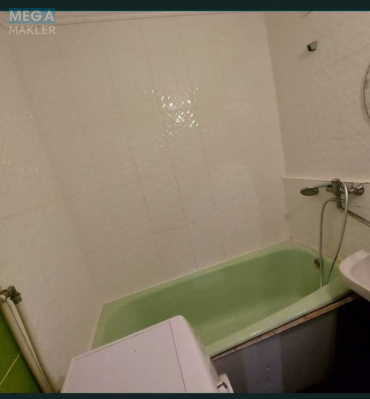 Продаж 3 кімнатної квартири (72/38/8), 4 пов. 4 пов. будинку, <a class="location-link" href="/kalinovka-pgt/" title="Недвижимость Калинівка">Калинівка</a>, Жовтнева, 3 (изображение 19)