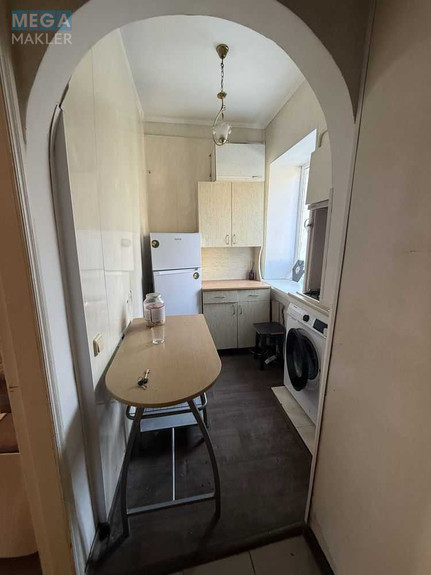 Продаж 1 кімнатної квартири (20/12/4), 2 пов. 2 пов. будинку, <a class="location-link" href="/odessa/" title="Недвижимость Одеса">Одеса</a>, <a class="location-link" href="/odessa/primorskij/" title="Недвижимость Приморський район">Приморський р-н</a>, Леонтовича (изображение 2)