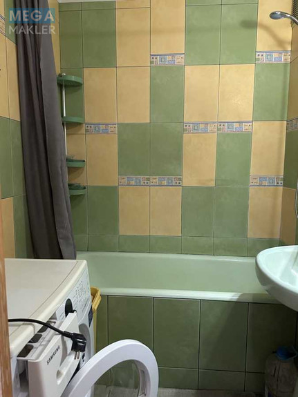 Оренда 2 кімнатної квартири, <a class="location-link" href="/kiev/" title="Недвижимость Київ">Київ</a>, <a class="location-link" href="/kiev/goloseevskij/" title="Недвижимость Голосіївський район">Голосіївський р-н</a>, Академіка Заболотного вул., 112 (изображение 6)