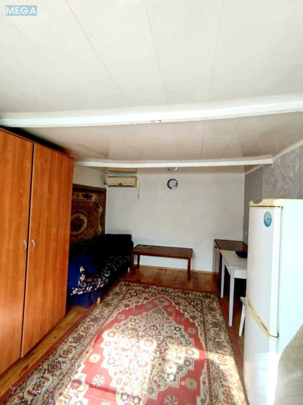 Оренда дома, <a class="location-link" href="/kiev/" title="Недвижимость Київ">Київ</a>, <a class="location-link" href="/kiev/svyatoshinskij/" title="Недвижимость Святошинський район">Святошинський р-н</a>, Зодчих ул. (изображение 2)