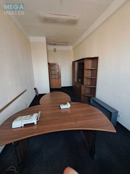 Оренда комерційної нерухомості, 34 кв.м, под офис, <a class="location-link" href="/kiev/" title="Недвижимость Київ">Київ</a>, <a class="location-link" href="/kiev/pecherskij/" title="Недвижимость Печерський район">Печерський р-н</a>, Іоанна Павла ІІ вул., 46 (изображение 16)