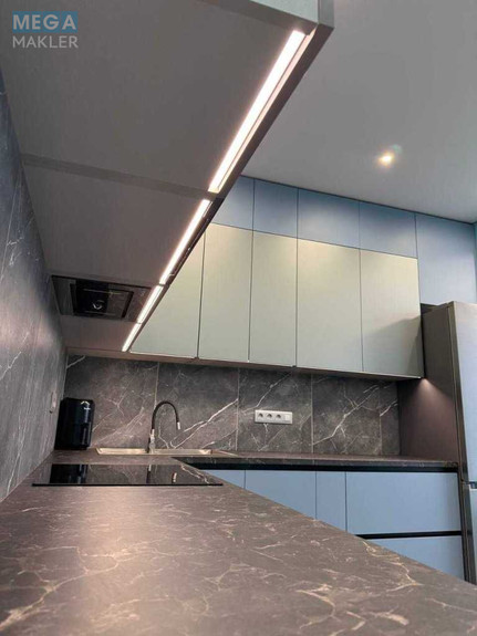 Продаж 1 кімнатної квартири (43/16/18), 10 пов. 25 пов. будинку, <a class="location-link" href="/kiev/" title="Недвижимость Київ">Київ</a>, <a class="location-link" href="/kiev/shevchenkovskij/" title="Недвижимость Шевченківський район">Шевченківський р-н</a>, Нагірна вул., 16 (изображение 11)