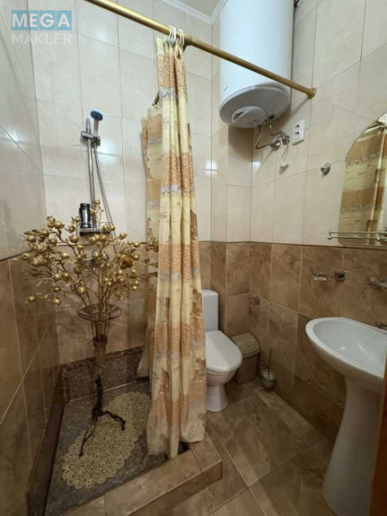 Оренда кімнати (підселення), <a class="location-link" href="/odessa/" title="Недвижимость Одеса">Одеса</a>, <a class="location-link" href="/odessa/malinovskij/" title="Недвижимость Малиновський район">Малиновський р-н</a>, Косвенная, 22 (изображение 2)