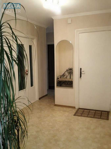 Продаж 3 кімнатної квартири (74/42/8), 2 пов. 16 пов. будинку, <a class="location-link" href="/kiev/" title="Недвижимость Київ">Київ</a>, <a class="location-link" href="/kiev/shevchenkovskij/" title="Недвижимость Шевченківський район">Шевченківський р-н</a>, Деревлянська вул., 6/2 (изображение 6)