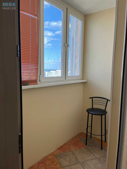 Оренда комерційної нерухомості, 80 кв.м, под офис, <a class="location-link" href="/kiev/" title="Недвижимость Київ">Київ</a>, <a class="location-link" href="/kiev/darnickij/" title="Недвижимость Дарницький район">Дарницький р-н</a>, Срибнокильская ул., 22 (изображение 8)