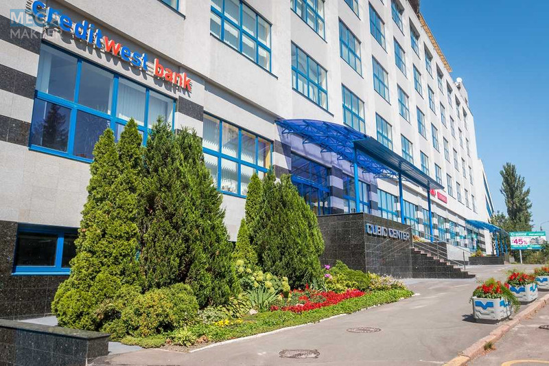 Оренда комерційної нерухомості, 76&nbsp;кв.м, под офис, <a class="location-link" href="/kiev/" title="Недвижимость Київ">Київ</a>, <a class="location-link" href="/kiev/shevchenkovskij/" title="Недвижимость Шевченківський район">Шевченківський р-н</a>, Шолуденка вул., 3 (изображение 9)