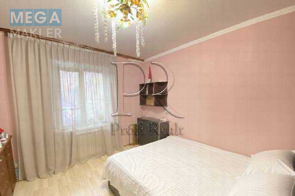 Продаж 3 кімнатної квартири (74/42/8), 5 пов. 13 пов. будинку, <a class="location-link" href="/kiev/" title="Недвижимость Київ">Київ</a>, <a class="location-link" href="/kiev/svyatoshinskij/" title="Недвижимость Святошинський район">Святошинський р-н</a>, Чорнобильська вулиця, 24/26 (изображение 4)