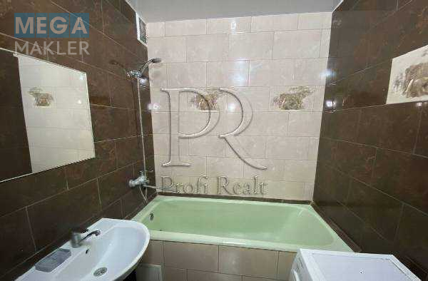 Продаж 3 кімнатної квартири (74/42/8), 5 пов. 13 пов. будинку, <a class="location-link" href="/kiev/" title="Недвижимость Київ">Київ</a>, <a class="location-link" href="/kiev/svyatoshinskij/" title="Недвижимость Святошинський район">Святошинський р-н</a>, Чорнобильська вулиця, 24/26 (изображение 10)