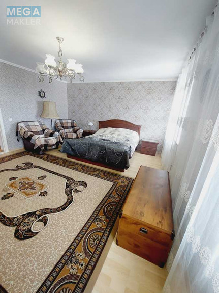 Оренда 3 кімнатної квартири, <a class="location-link" href="/kiev/" title="Недвижимость Київ">Київ</a>, <a class="location-link" href="/kiev/svyatoshinskij/" title="Недвижимость Святошинський район">Святошинський р-н</a>, Петра Чаадаева ул., 2Б (изображение 3)