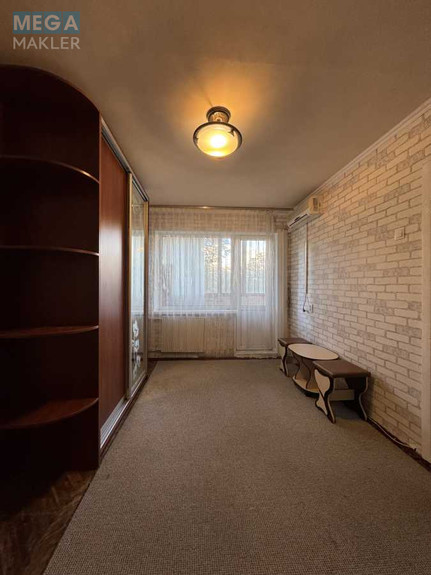 Оренда 1 кімнатної квартири, <a class="location-link" href="/kiev/" title="Недвижимость Київ">Київ</a>, <a class="location-link" href="/kiev/obolonskij/" title="Недвижимость Оболонський район">Оболонський р-н</a>, Иорданская ул., 22Б (изображение 4)