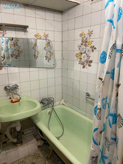 Оренда 2 кімнатної квартири, <a class="location-link" href="/kiev/" title="Недвижимость Київ">Київ</a>, <a class="location-link" href="/kiev/pecherskij/" title="Недвижимость Печерський район">Печерський р-н</a>, Правобережна вул., 3 (изображение 5)