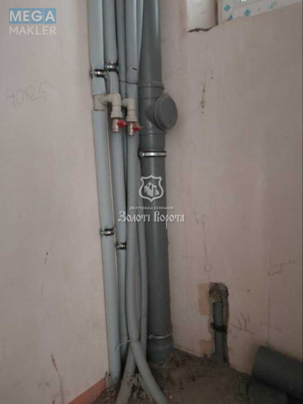 Продаж дома, 2 поверху, 111 кв.м, 2 кімнати, ділянка 1,88 сотка, <a class="location-link" href="/zazimya/" title="Недвижимость Зазим'я">Зазим`я</a>, Квартальна, 45 (изображение 7)