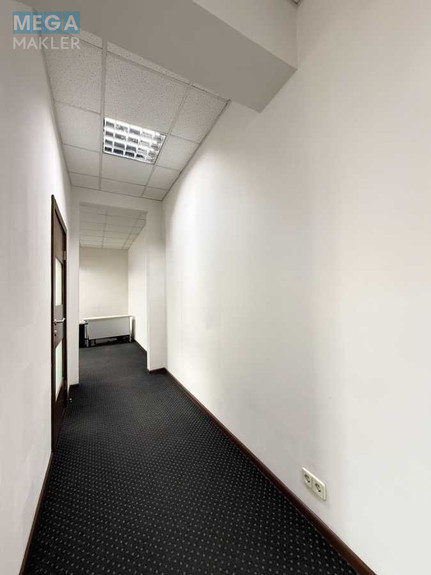 Продаж 3 кімнатної квартири (74/52/7,3), 3 пов. 5 пов. будинку, <a class="location-link" href="/kiev/" title="Недвижимость Київ">Київ</a>, <a class="location-link" href="/kiev/pecherskij/" title="Недвижимость Печерський район">Печерський р-н</a>, Велика Васильківська вул., 126 (изображение 9)