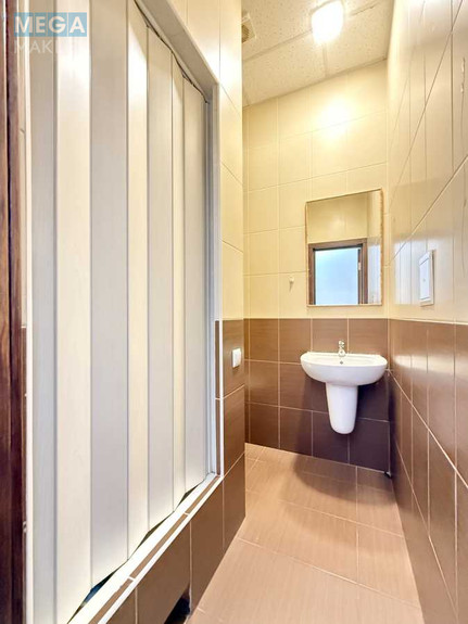 Продаж 3 кімнатної квартири (74/52/7,3), 3 пов. 5 пов. будинку, <a class="location-link" href="/kiev/" title="Недвижимость Київ">Київ</a>, <a class="location-link" href="/kiev/pecherskij/" title="Недвижимость Печерський район">Печерський р-н</a>, Велика Васильківська вул., 126 (изображение 12)