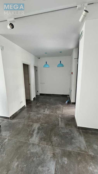 Оренда комерційної нерухомості, 52&nbsp;кв.м, под офис, <a class="location-link" href="/kiev/" title="Недвижимость Київ">Київ</a>, <a class="location-link" href="/kiev/shevchenkovskij/" title="Недвижимость Шевченківський район">Шевченківський р-н</a>, Салютна вул., 2 (изображение 21)
