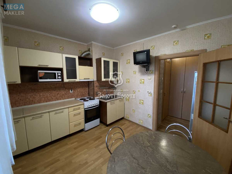 Продаж 1 кімнатної квартири (45/18/9,7), 7 пов. 22 пов. будинку, <a class="location-link" href="/kiev/" title="Недвижимость Київ">Київ</a>, <a class="location-link" href="/kiev/desnyanskij/" title="Недвижимость Деснянський район">Деснянський р-н</a>, Марини Цвєтаєвої вул., 9а (изображение 6)