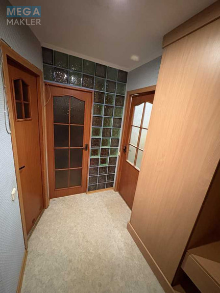 Продаж 1 кімнатної квартири (30/13/8,7), 3 пов. 9 пов. будинку, <a class="location-link" href="/kiev/" title="Недвижимость Київ">Київ</a>, <a class="location-link" href="/kiev/darnickij/" title="Недвижимость Дарницький район">Дарницький р-н</a>, Николая Бажана просп., 7в (изображение 8)