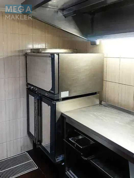 Оренда комерційної нерухомості, 81 кв.м, <a class="location-link" href="/kiev/" title="Недвижимость Київ">Київ</a>, <a class="location-link" href="/kiev/shevchenkovskij/" title="Недвижимость Шевченківський район">Шевченківський р-н</a>, Саксаганського вул. (изображение 2)