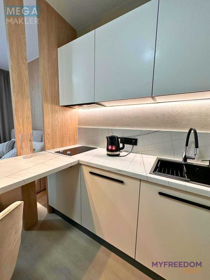 Оренда 1 кімнатної квартири, <a class="location-link" href="/kiev/" title="Недвижимость Київ">Київ</a>, <a class="location-link" href="/kiev/shevchenkovskij/" title="Недвижимость Шевченківський район">Шевченківський р-н</a>, Лукянівська вул., 22 (изображение 2)