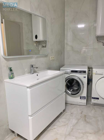 Оренда 3 кімнатної квартири, <a class="location-link" href="/kiev/" title="Недвижимость Київ">Київ</a>, <a class="location-link" href="/kiev/solomenskij/" title="Недвижимость Солом'янський район">Солом'янський р-н</a>, Михайла Максимовича вул., 32Б (изображение 14)