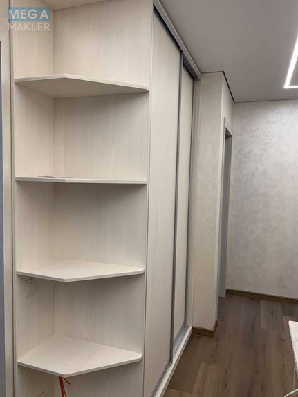 Оренда 3 кімнатної квартири, <a class="location-link" href="/kiev/" title="Недвижимость Київ">Київ</a>, <a class="location-link" href="/kiev/solomenskij/" title="Недвижимость Солом'янський район">Солом'янський р-н</a>, Михайла Максимовича вул., 32Б (изображение 18)