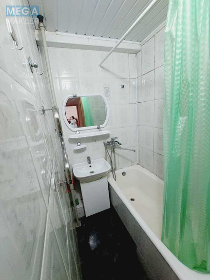 Оренда 2 кімнатної квартири, <a class="location-link" href="/kiev/" title="Недвижимость Київ">Київ</a>, <a class="location-link" href="/kiev/podolskij/" title="Недвижимость Подільський район">Подільський р-н</a>, Ивана Выговского ул., 24В (изображение 9)