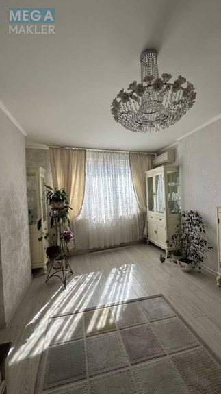Продаж 3 кімнатної квартири (93,9/54/13), 19 пов. 25 пов. будинку, <a class="location-link" href="/kiev/" title="Недвижимость Київ">Київ</a>, <a class="location-link" href="/kiev/svyatoshinskij/" title="Недвижимость Святошинський район">Святошинський р-н</a>, Берестейский просп., 121а (изображение 5)