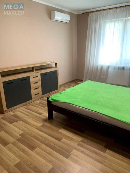 Оренда 2 кімнатної квартири, <a class="location-link" href="/kiev/" title="Недвижимость Київ">Київ</a>, <a class="location-link" href="/kiev/darnickij/" title="Недвижимость Дарницький район">Дарницький р-н</a>, Здолбуновская ул., 13 (изображение 9)