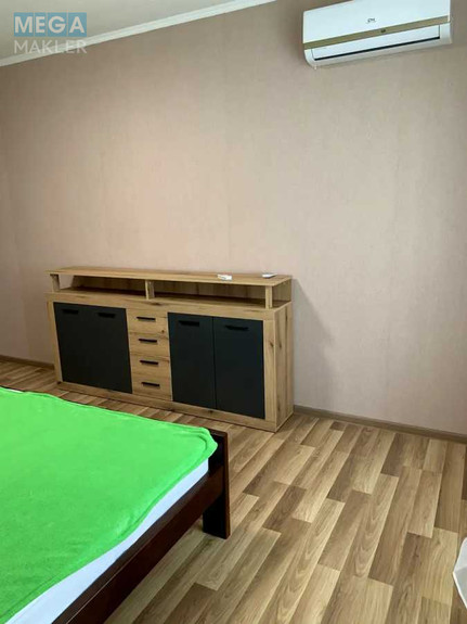 Оренда 2 кімнатної квартири, <a class="location-link" href="/kiev/" title="Недвижимость Київ">Київ</a>, <a class="location-link" href="/kiev/darnickij/" title="Недвижимость Дарницький район">Дарницький р-н</a>, Здолбуновская ул., 13 (изображение 10)
