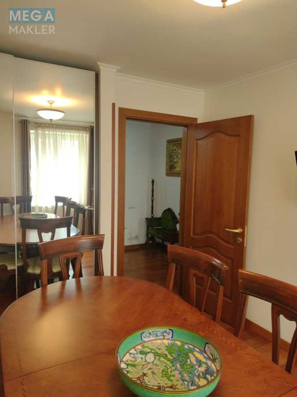 Продаж 4 кімнатної квартири (100,1/44/20), 1 пов. 9 пов. будинку, <a class="location-link" href="/kiev/" title="Недвижимость Київ">Київ</a>, <a class="location-link" href="/kiev/pecherskij/" title="Недвижимость Печерський район">Печерський р-н</a>, Менделеева ул., 12 (изображение 16)