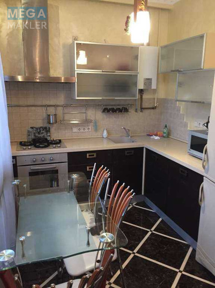Оренда 2 кімнатної квартири, <a class="location-link" href="/kiev/" title="Недвижимость Київ">Київ</a>, <a class="location-link" href="/kiev/pecherskij/" title="Недвижимость Печерський район">Печерський р-н</a>, Евгения Гуцало пер., 5 (изображение 4)