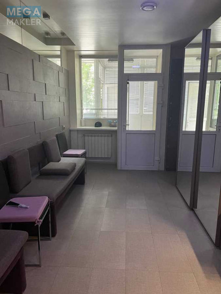 Продаж комерційної нерухомості, 68 кв.м, <a class="location-link" href="/kiev/" title="Недвижимость Київ">Київ</a>, <a class="location-link" href="/kiev/shevchenkovskij/" title="Недвижимость Шевченківський район">Шевченківський р-н</a>, Берестейський просп., 30 (изображение 9)