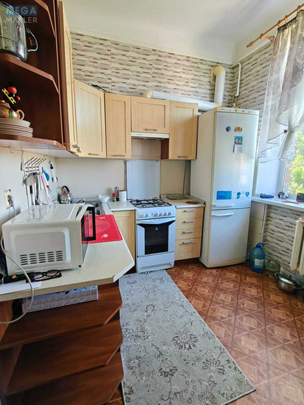 Оренда кімнати (підселення), <a class="location-link" href="/kiev/" title="Недвижимость Київ">Київ</a>, <a class="location-link" href="/kiev/pecherskij/" title="Недвижимость Печерський район">Печерський р-н</a>, Дружби Народів бульв., 13 (изображение 5)