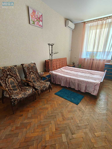 Оренда кімнати (підселення), <a class="location-link" href="/kiev/" title="Недвижимость Київ">Київ</a>, <a class="location-link" href="/kiev/pecherskij/" title="Недвижимость Печерський район">Печерський р-н</a>, Дружби Народів бульв., 13 (изображение 6)