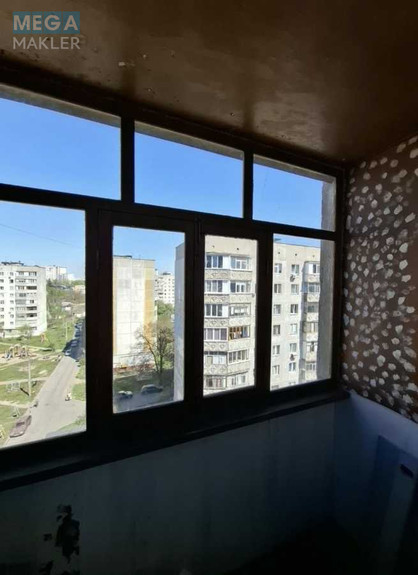 Продаж 3 кімнатної квартири (62/39/8), 8 пов. 9 пов. будинку, <a class="location-link" href="/chernigov/" title="Недвижимость Чернігів">Чернігів</a>, <a class="location-link" href="/chernigov/desnyanskij/" title="Недвижимость Деснянський район">Деснянський р-н</a>, Паркова, 7 (изображение 3)