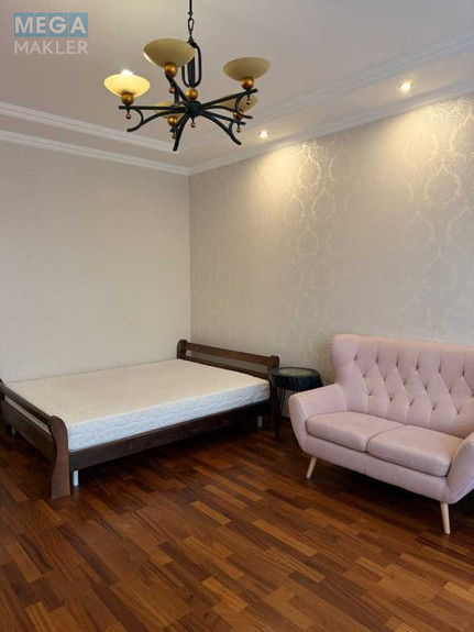 Продаж 3 кімнатної квартири (110/61/14,5), 8 пов. 12 пов. будинку, <a class="location-link" href="/kiev/" title="Недвижимость Київ">Київ</a>, <a class="location-link" href="/kiev/goloseevskij/" title="Недвижимость Голосіївський район">Голосіївський р-н</a>, Антоновича вул., 103 (изображение 5)