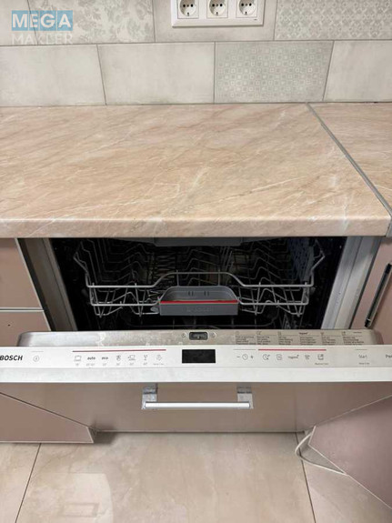 Продаж 3 кімнатної квартири (110/61/14,5), 8 пов. 12 пов. будинку, <a class="location-link" href="/kiev/" title="Недвижимость Київ">Київ</a>, <a class="location-link" href="/kiev/goloseevskij/" title="Недвижимость Голосіївський район">Голосіївський р-н</a>, Антоновича вул., 103 (изображение 22)
