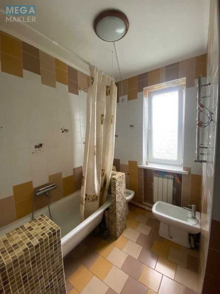 Оренда 1 кімнатної квартири, <a class="location-link" href="/kiev/" title="Недвижимость Київ">Київ</a>, <a class="location-link" href="/kiev/svyatoshinskij/" title="Недвижимость Святошинський район">Святошинський р-н</a>, Академіка Туполєва вул., 17/19 (изображение 4)