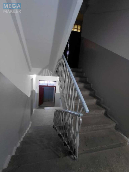 Продаж 3 кімнатної квартири (62/37/8), 8 пов. 9 пов. будинку, <a class="location-link" href="/lutsk/" title="Недвижимость Луцьк">Луцьк</a>, Дубнівська, 12 (изображение 19)