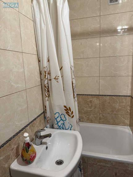 Оренда 1 кімнатної квартири, <a class="location-link" href="/kiev/" title="Недвижимость Київ">Київ</a>, <a class="location-link" href="/kiev/dneprovskij/" title="Недвижимость Дніпровський район">Дніпровський р-н</a>, Празька вул., 17 (изображение 3)