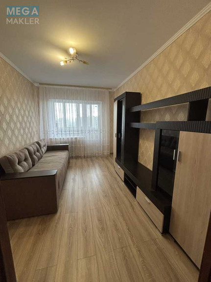 Продаж 3 кімнатної квартири (82/48/9), 7 пов. 9 пов. будинку, <a class="location-link" href="/borispol/" title="Недвижимость Бориспіль">Бориспіль</a>, Новопрорізна (изображение 9)